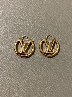 Extra AF Louis Vuitton Louise Hoop Earrings 