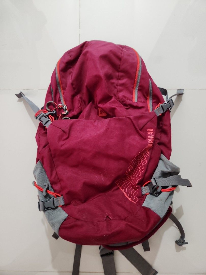 MEC hiking rucksack (40L) (pick up only), Men's Fashion, Bags