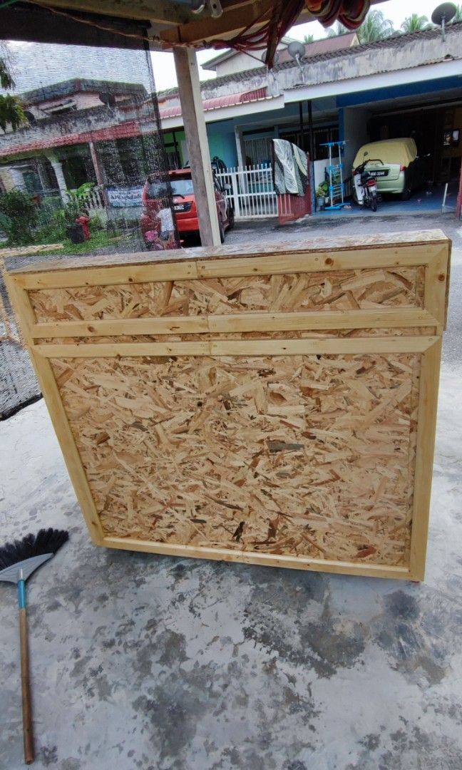 Meja kaunter Kedai Kayu, Furniture & Home Living, Furniture, Tables