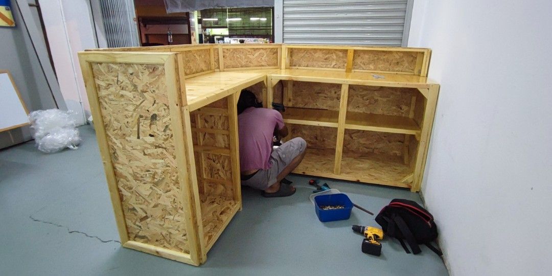 Meja kaunter Kedai Kayu, Furniture & Home Living, Furniture, Tables