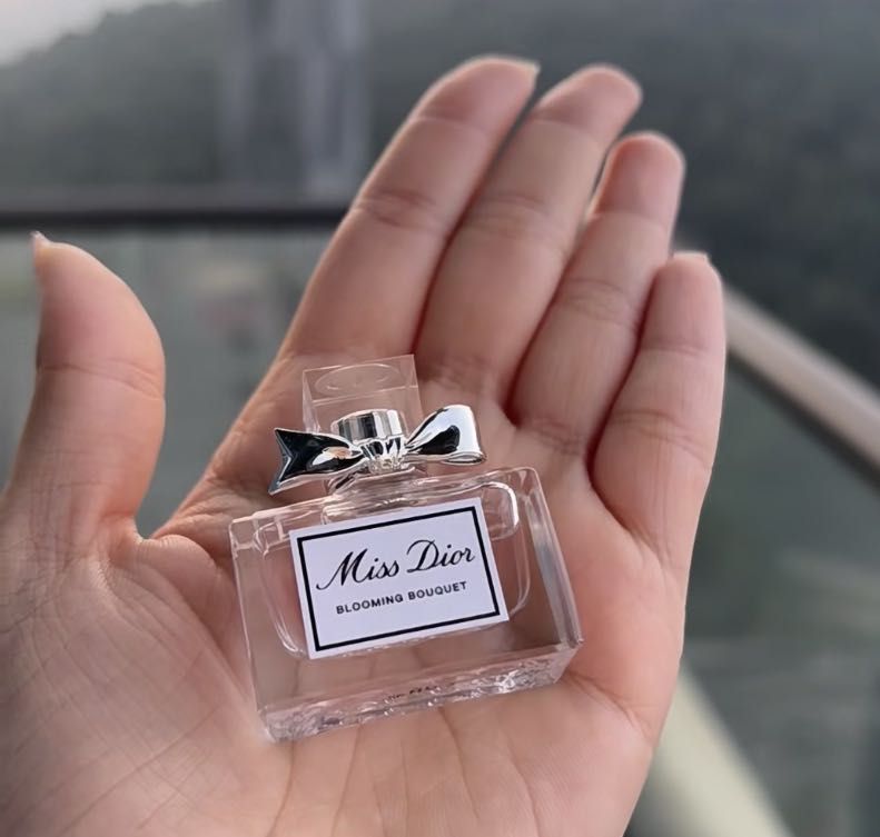 Dior blooming bouquet 5ml sales