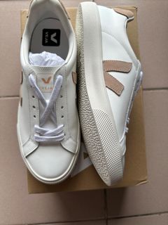 （分類：）位於 。 由 yooti99 提交（商品編號 1240382920，圖片 1）。簡介： 。