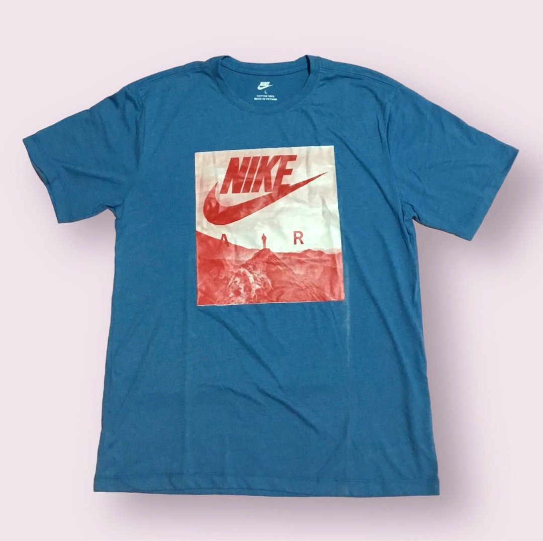 Nike Air T-shirt on Carousell