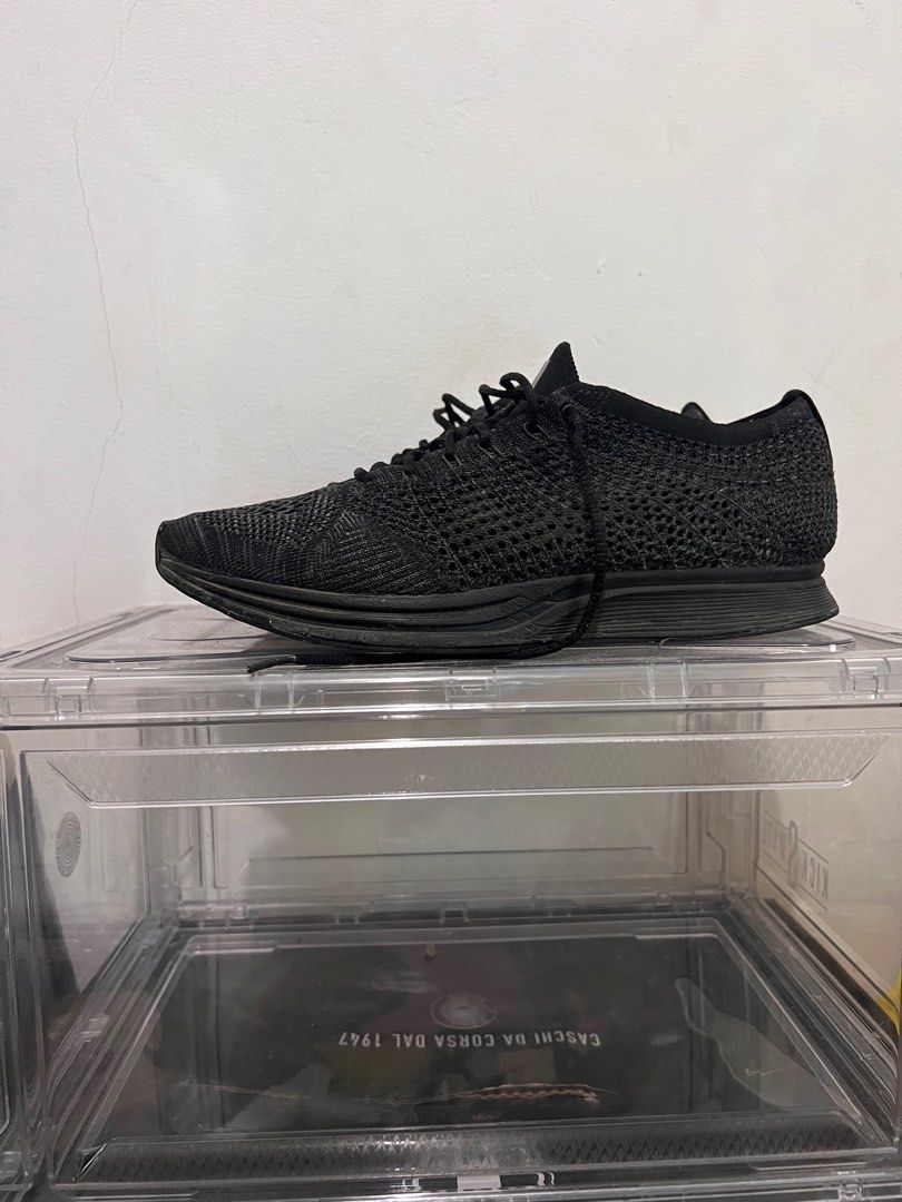 triple black flyknit 3