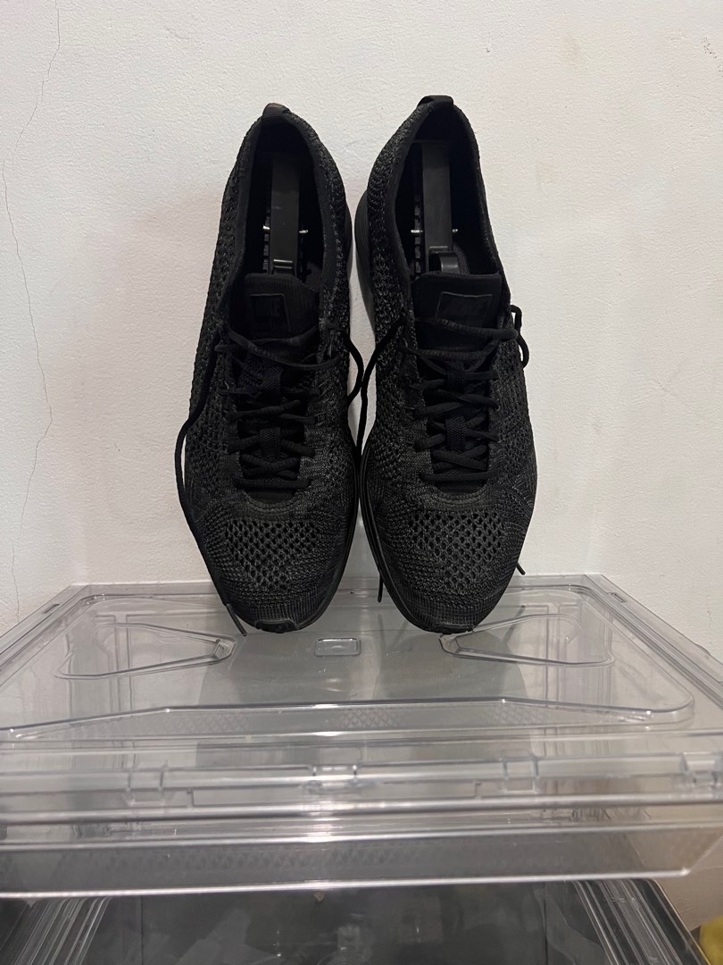 triple black flyknit 3