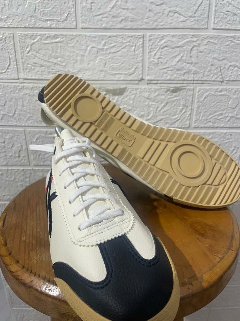 onitsuka tiger 44