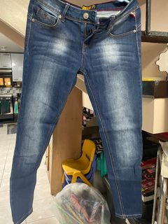 (Category: ) located in . Submitted by carusso (Listing ID 1240283819, Image 1). Description: .