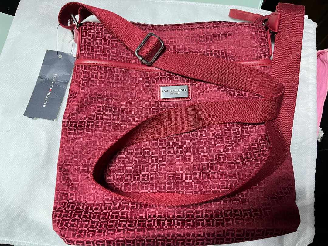 Original Tommy Hilfiger sling bag, Women's Fashion, Bags & Wallets