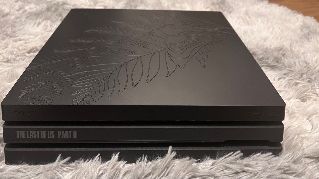 Playstation 4 Pro 1TB Limited Edition TLOU Part II, Video Gaming, Video