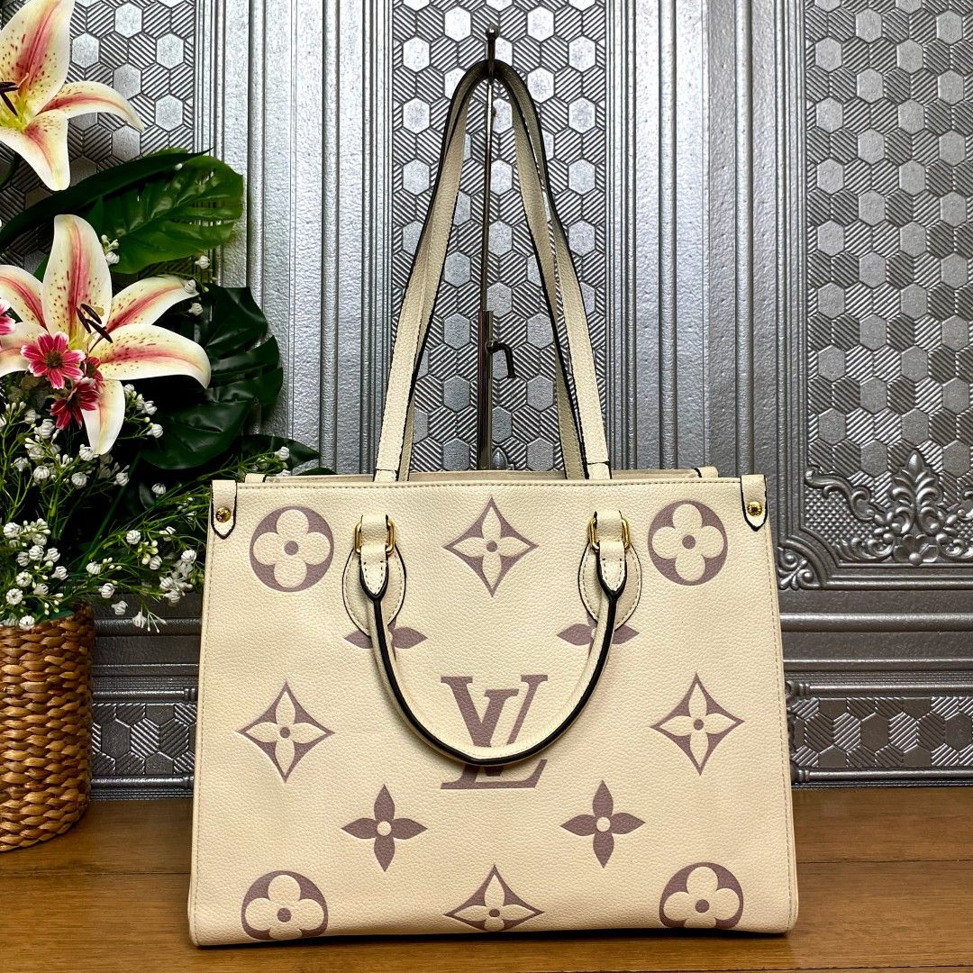 Waist Bag LV, Fesyen Wanita, Tas & Dompet di Carousell