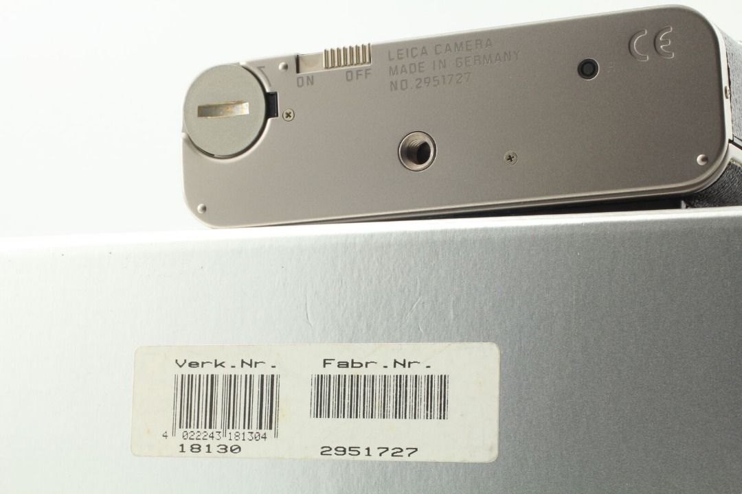 Appareil Photo Leica CM 18130 – Compact Argentique 35mm – Optique 40mm F/2.4 – Allemagne
