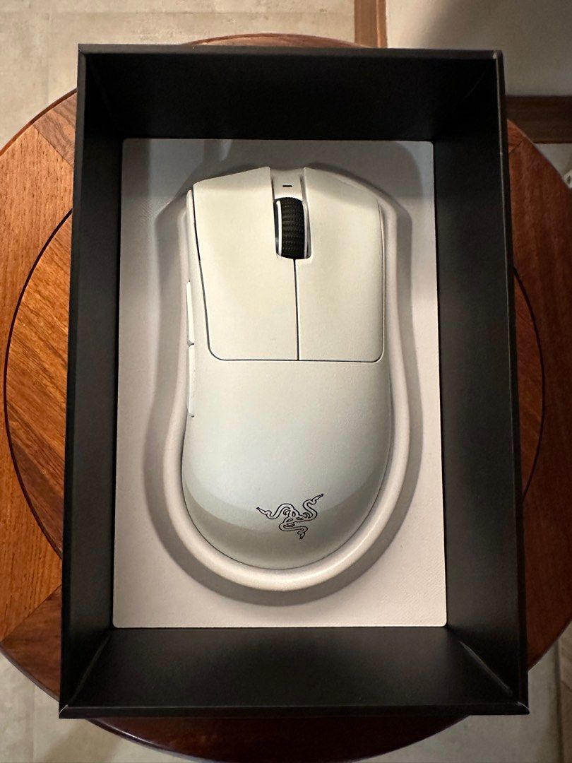 Razer DeathAdder V3 Pro Wireless Gaming Mouse White 無線遊戲滑鼠 