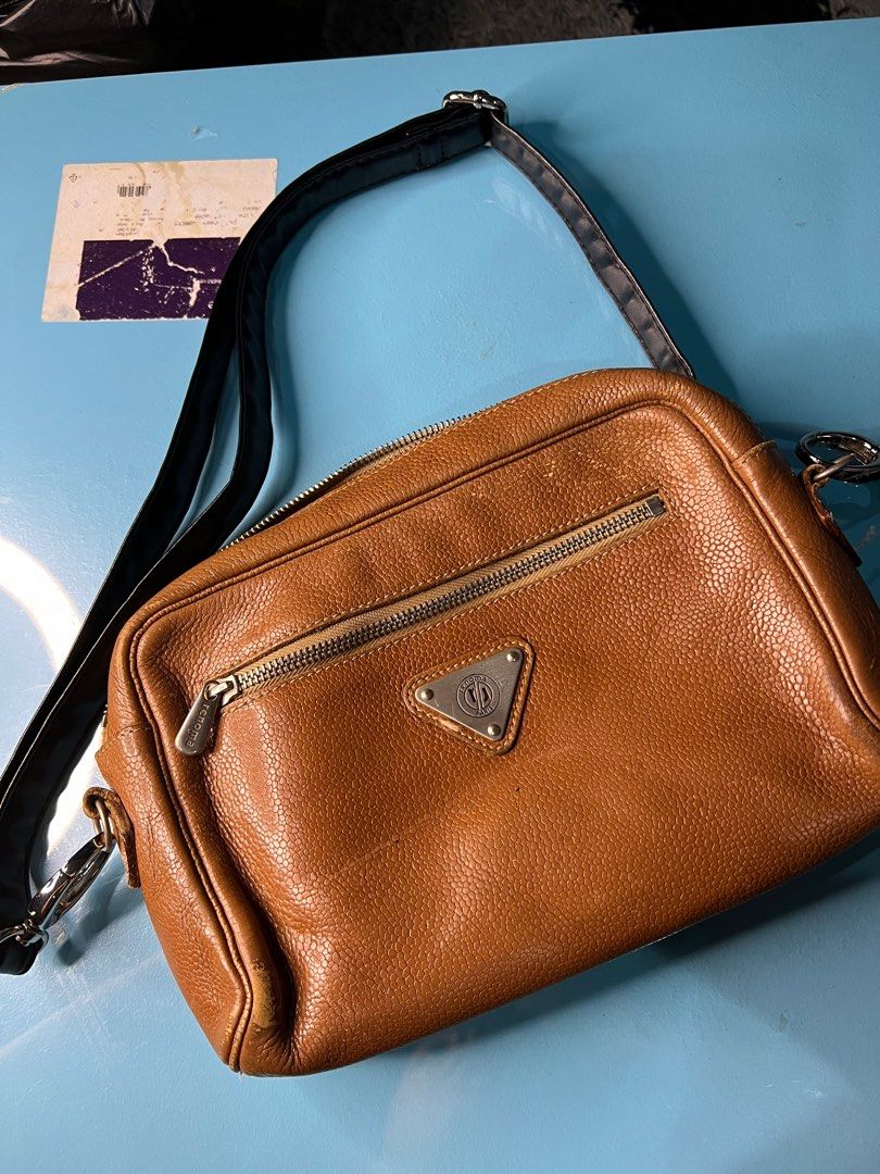 Renoma sling bag 2025