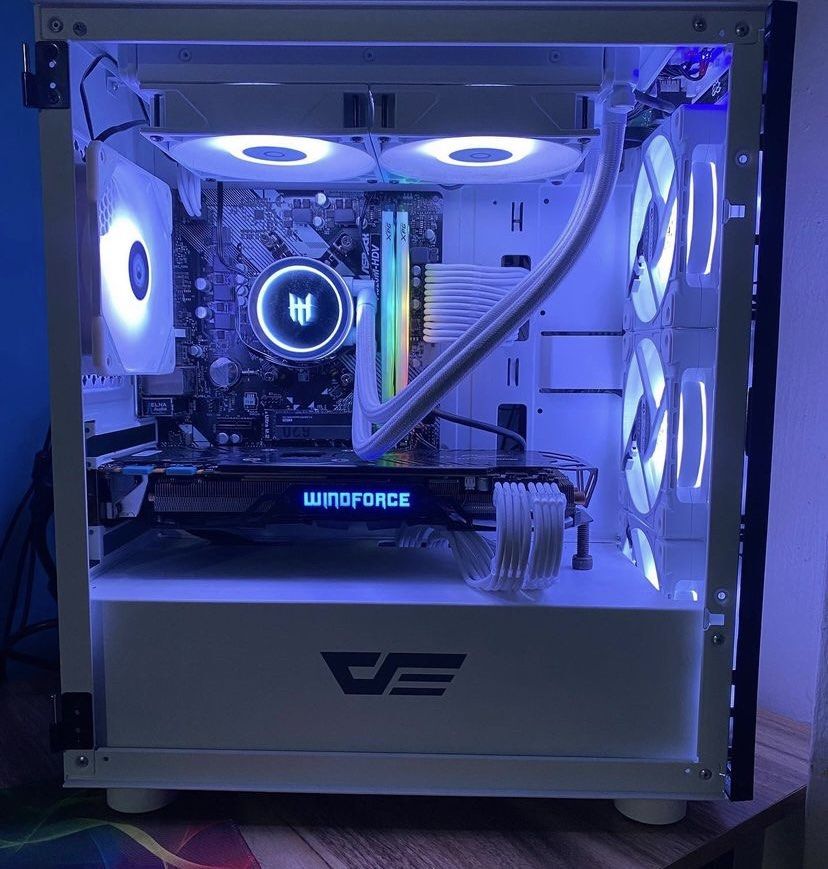 RTX 4060 GAMING CUSTOM PC RYZEN Computers Tech Desktops on