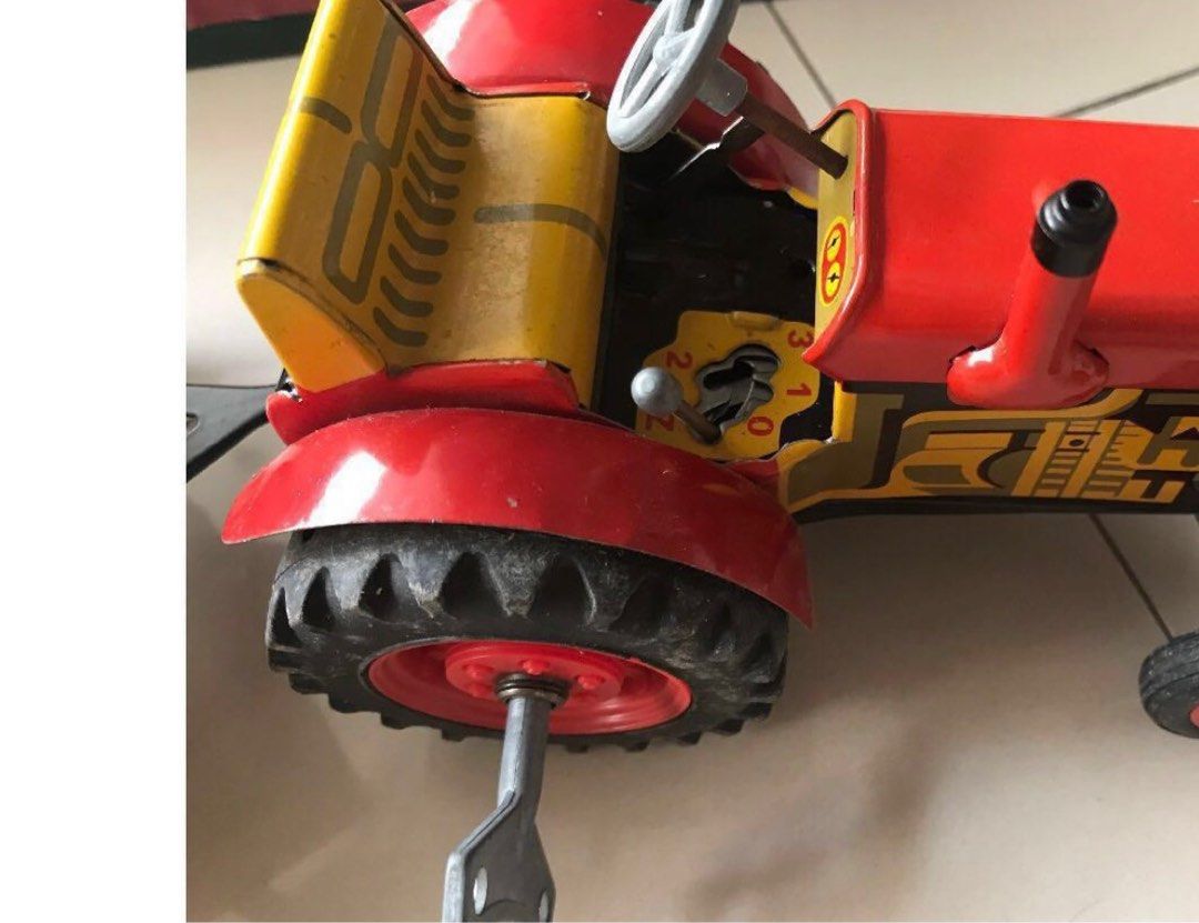 Schylling Tractor and trailer, Hobbies & Toys, Memorabilia