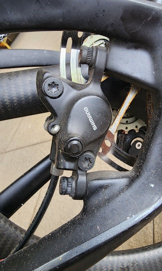 Shimano MT200 Hydraulic Brake set, Sports Equipment, Bicycles & Parts