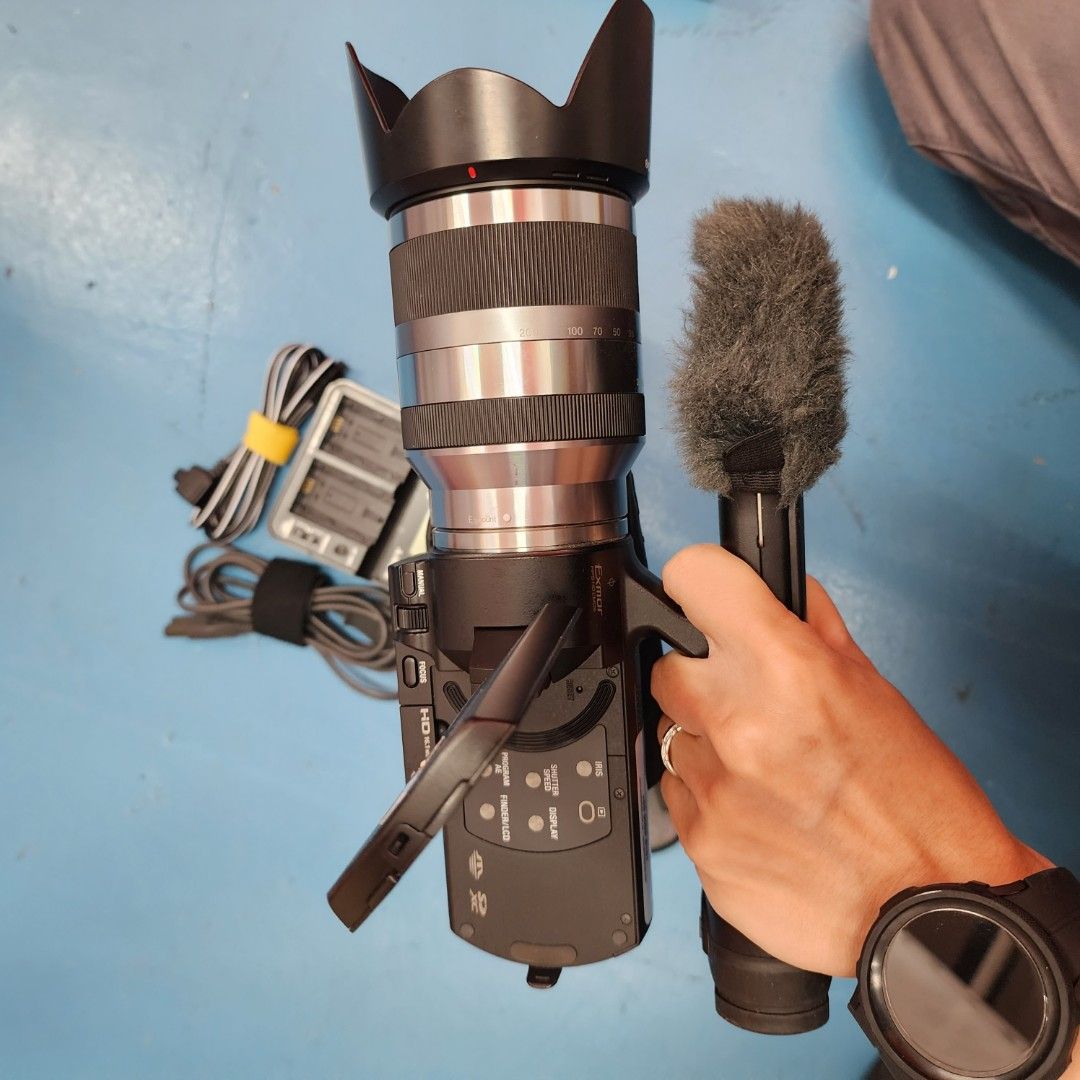 SONY VG-20 High Spec unit, Photography, Video Cameras on Carousell