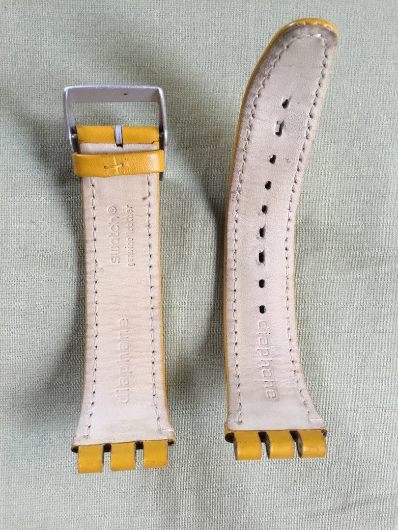 Swatch diaphane strap store