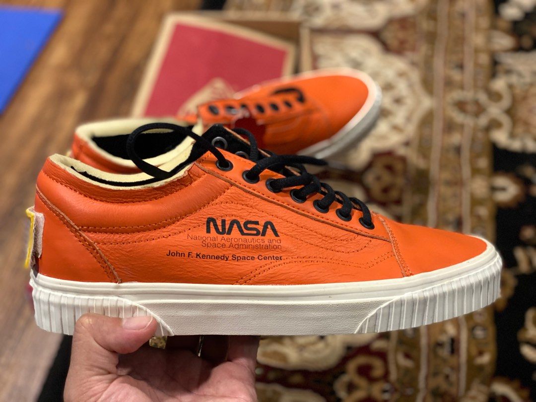 Nasa orange vans 2025