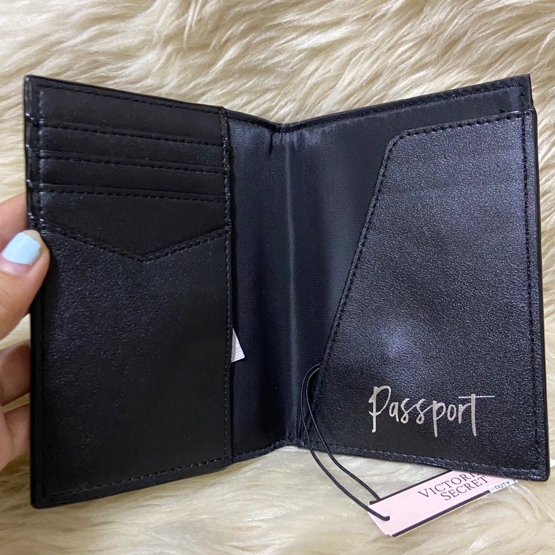 COD Victoria's Secret VS 3-fold Passport Holder