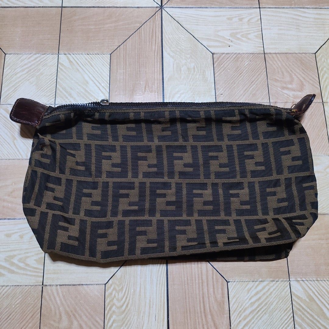 Vintage Fendi shoulder bag, Women's Fashion, Bags & Wallets, Shoulder Bags  on Carousell