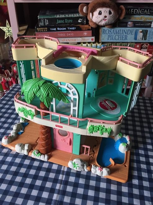 Fisher price sweet sale streets beach house