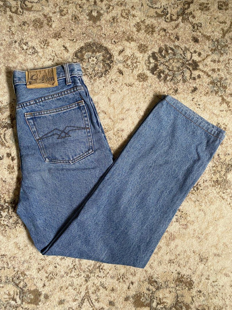 Vintage Mom Jeans (Category: Jeans) located in Paranaque City. Submitted by lufstruck (Listing ID 1240265207, Image 2). Description: Size 28 High waisted .