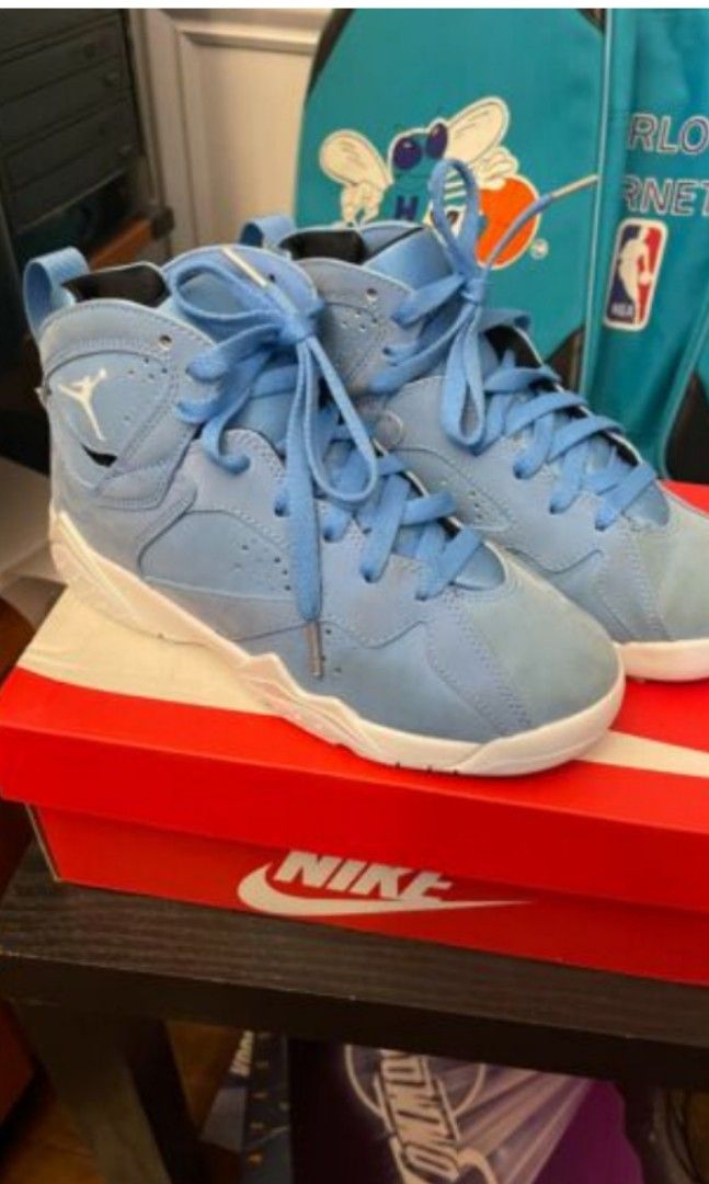 Pantone shoes jordan discount