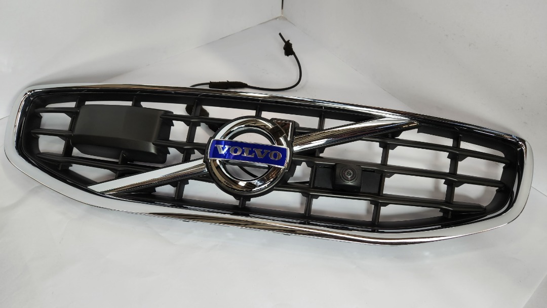 Volvo s60 2025 front grill