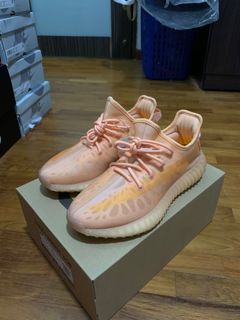 Peach yeezys 350 outlet