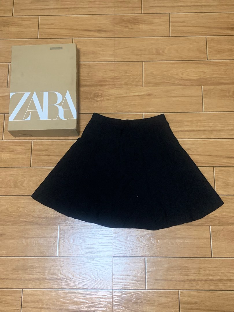 FREE SHIPPING Zara skirt on Carousell