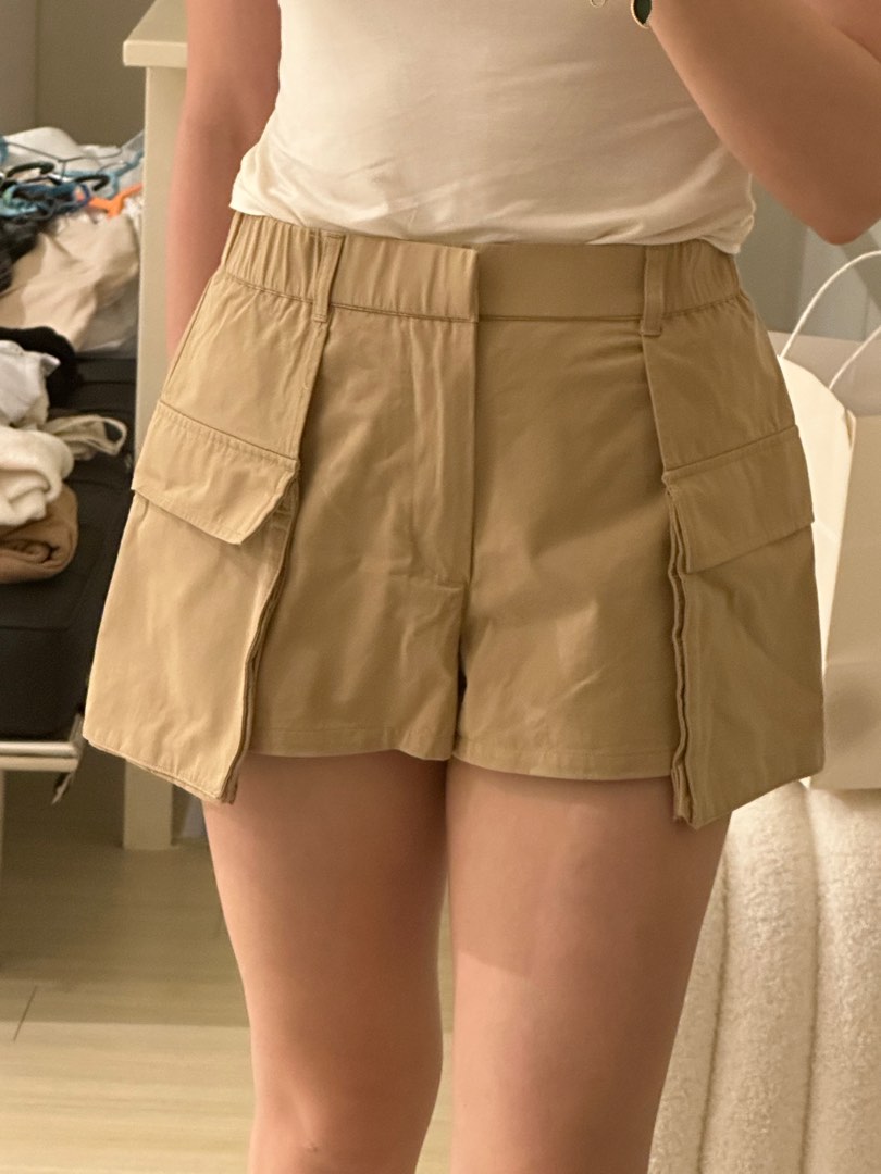 Zara Cargo Shorts, Women's Fashion, Bottoms, Shorts on Carousell