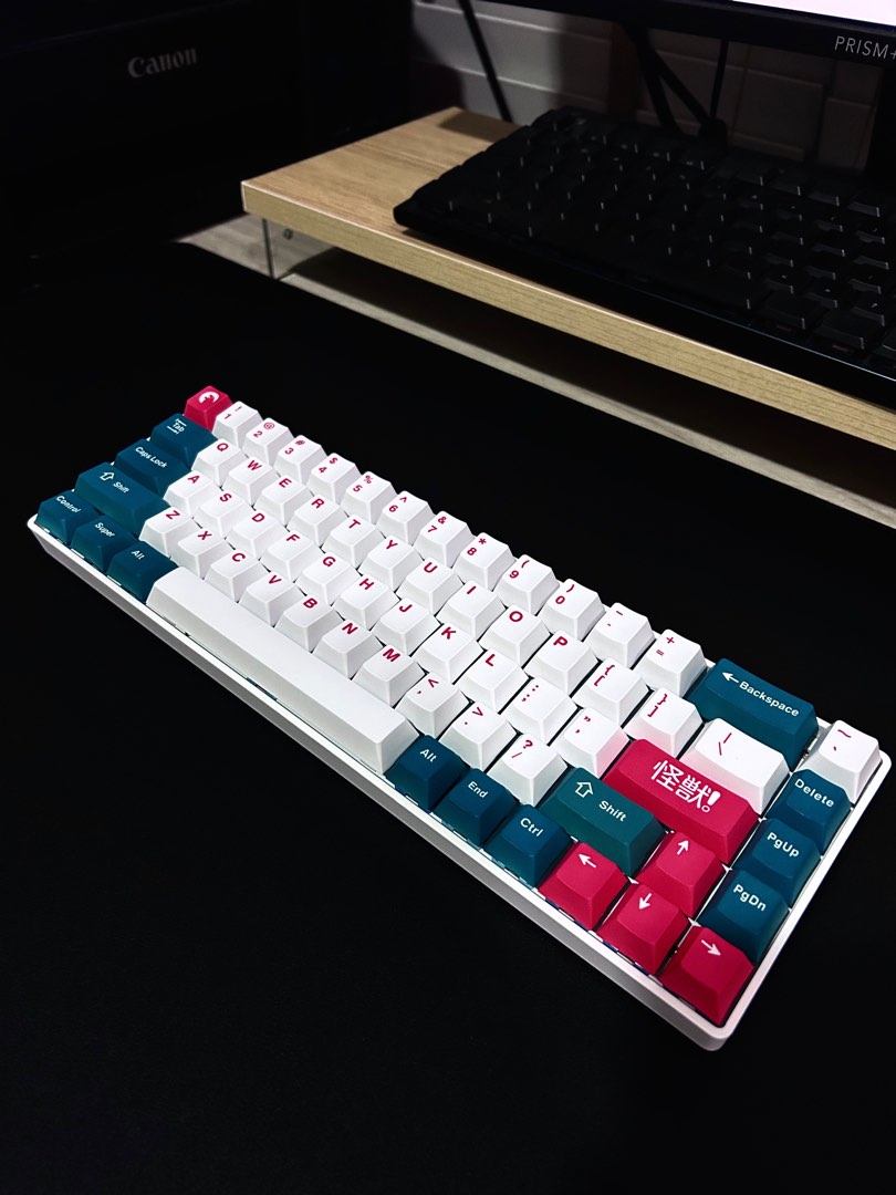 65% custom mechanical keyboard (Kaiju keycaps), Computers & Tech, Parts ...