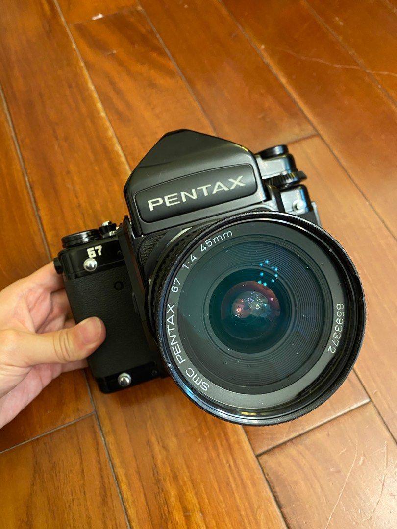 95%新Pentax 67 + SMC 45mm f/4, 攝影器材, 相機- Carousell