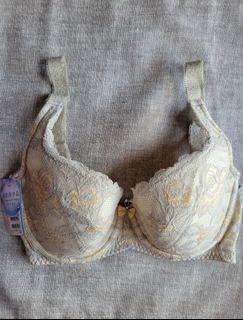 （分類：）位於 。 由 aalloo 提交（商品編號 1235565666，圖片 1）。簡介： 。