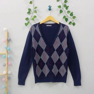 ‼️ HARGA NETT ‼️Unsiex Cardigan Knit Rajut Halus Lembut Adem Premium Pattern Motif Argyle Diamond Ketupat Wajik Vintage Retro Navy Blue Biru Dongker