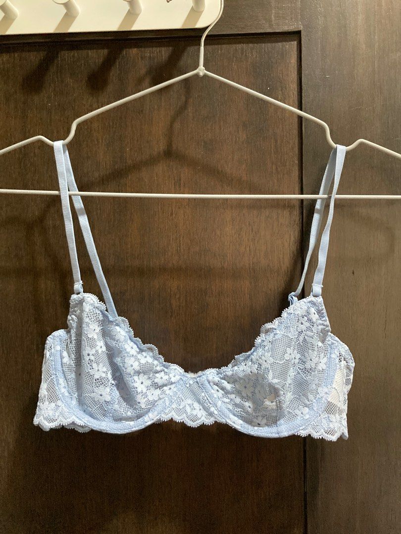 🆕 H&M Non-Padded Underwired Lace Bra - Light Blue, Women's Fashion, New  Undergarments & Loungewear on Carousell
