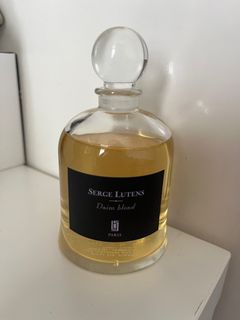 （分類：）位於 。 由 olfaction21 提交（商品編號 1235519587，圖片 1）。簡介： 。