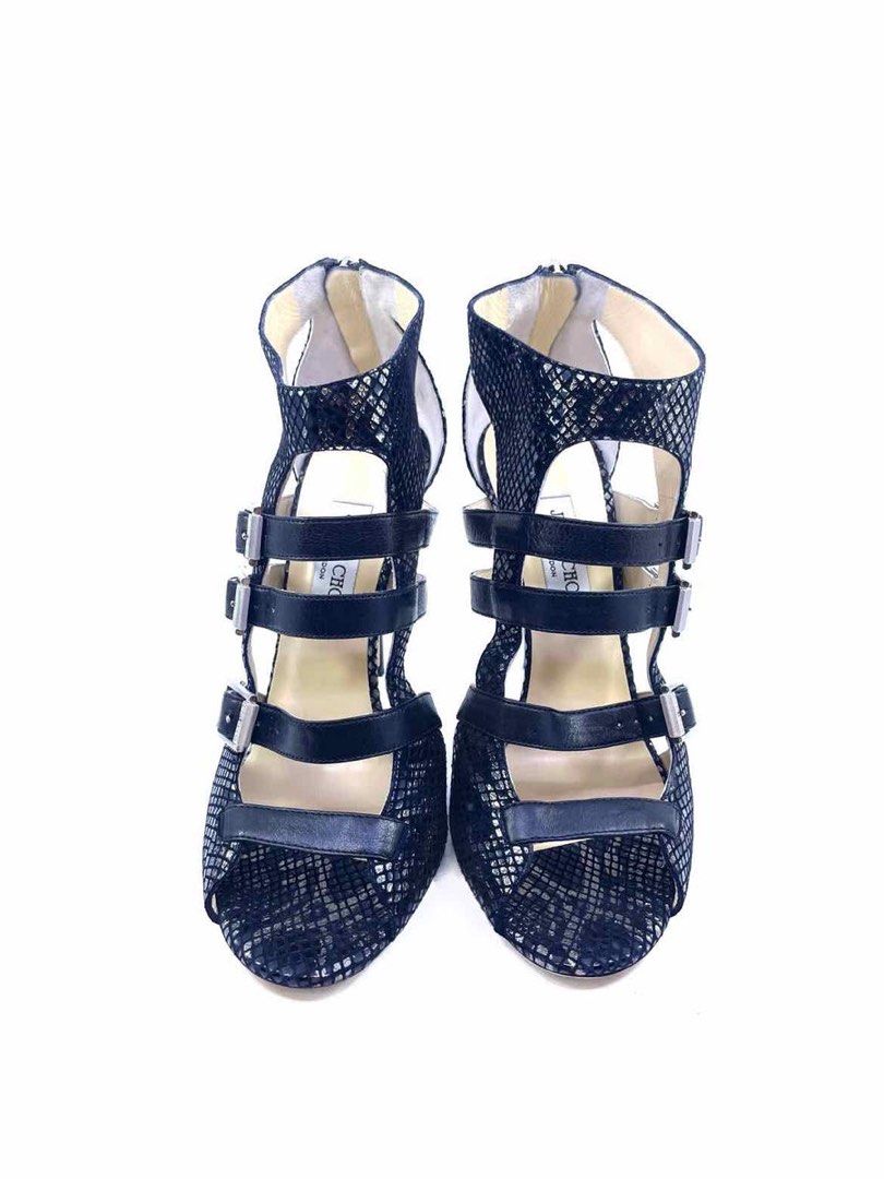Authentic Jimmy Choo Snake Print Patent Black Size 36 (Category: Sneakers & Footwear) located in Cavite. Submitted by maan0215 (Listing ID 1235616628, Image 1). Description: Authentic Jimmy Choo Snake Print Patent Black Size 36 for Php 1,500 Brand: Jimmy Choo Style: Mercy Size: 36 Color: Black Fabric: Leather Pattern: Snakeskin Pick up in Imus, Cavite Meet ups at Evia Lifestyle Mall, NOMO Daanghari, SOMO Vista Mall, SM Molino, Robinsons Imus Paym