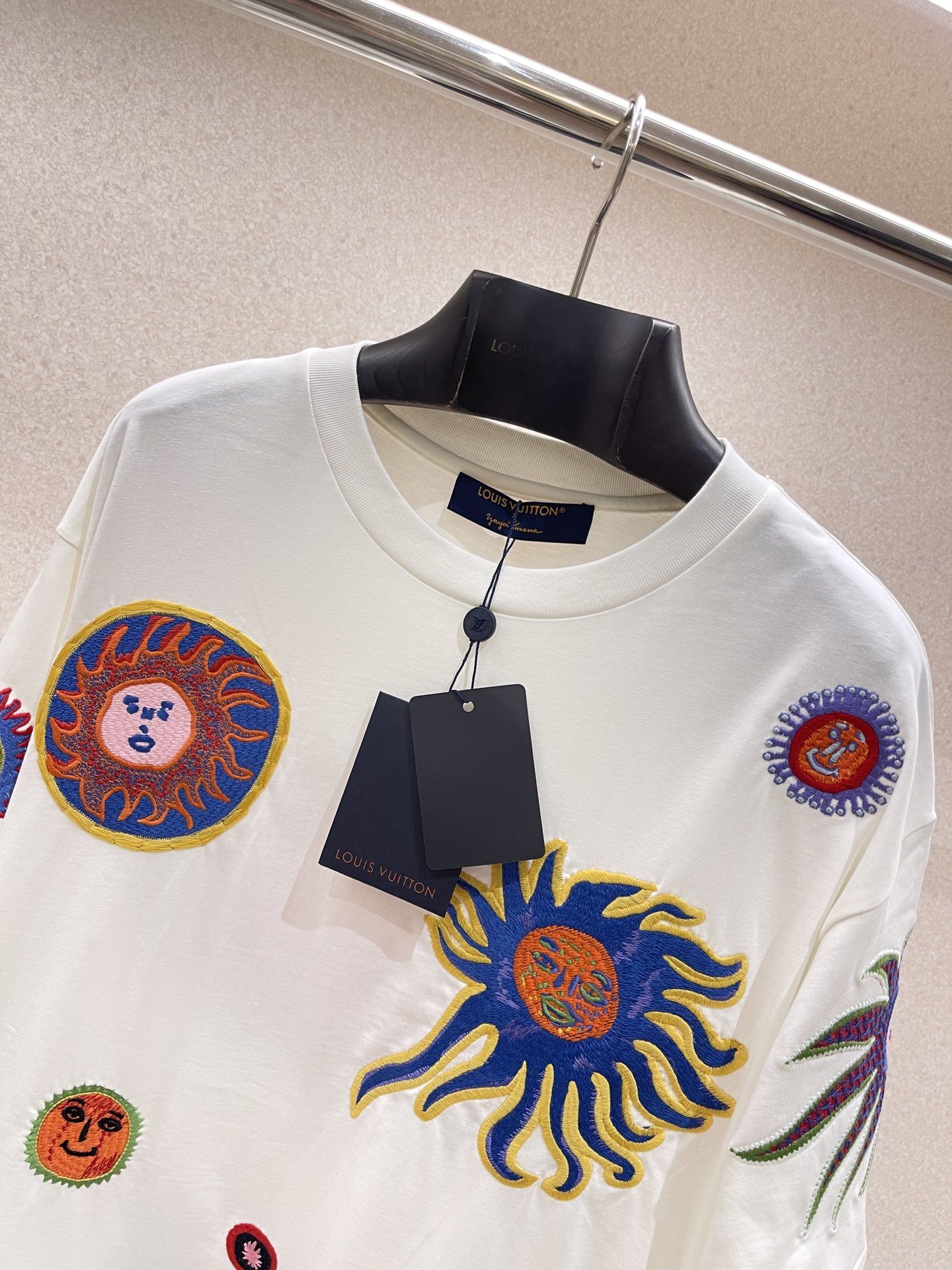 Authentic lv Yayoi Kusama's Second Wave Of Cooperation Men's Clothing