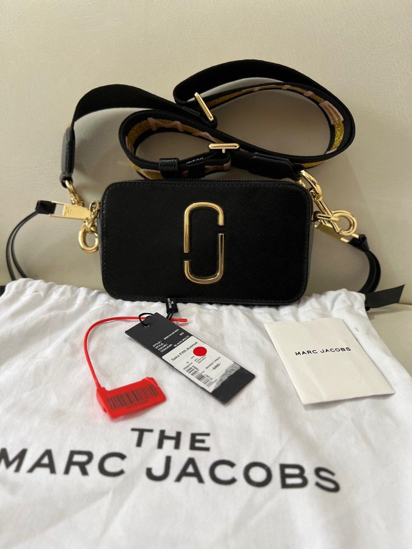RUSH!! Authentic Marc Jacobs Snapshot on Carousell