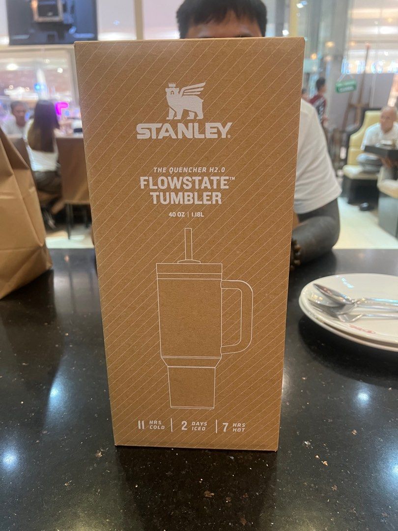 https://media.karousell.com/media/photos/products/2023/6/4/authentic_stanley_quencher_40__1685871852_e9b2a67f_progressive.jpg