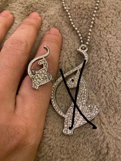 (Category: ) located in . Submitted by ac.wardrobe (Listing ID 1003421537, Image 1). Description: .