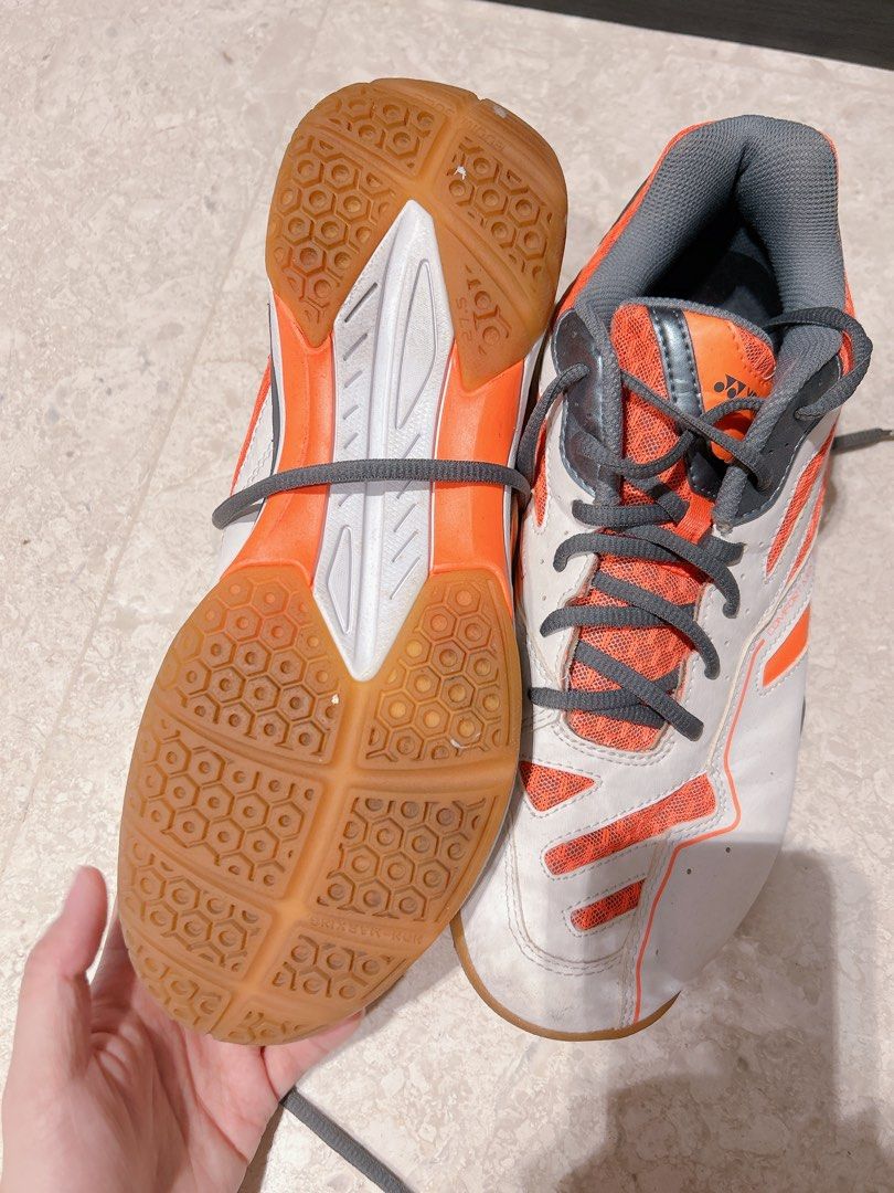 Badminton sports shoes online