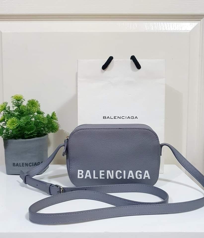 Balenciaga ville xs camera bag clearance