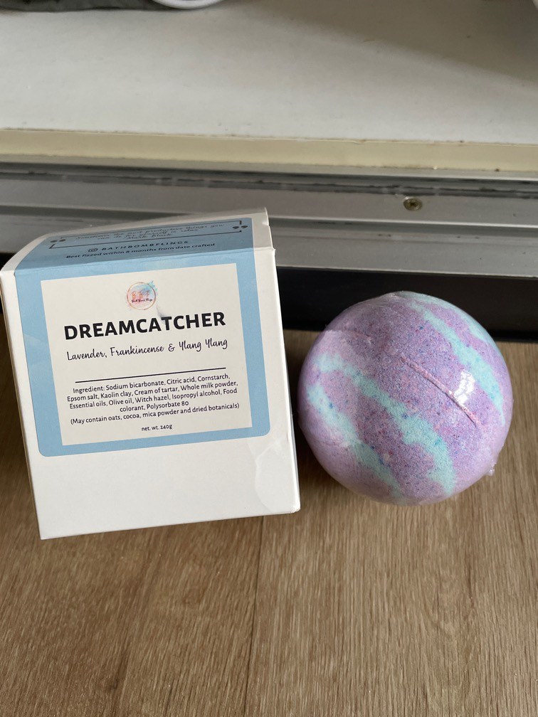 Bath bomb flings Dreamcatcher, Beauty & Personal Care, Bath & Body ...