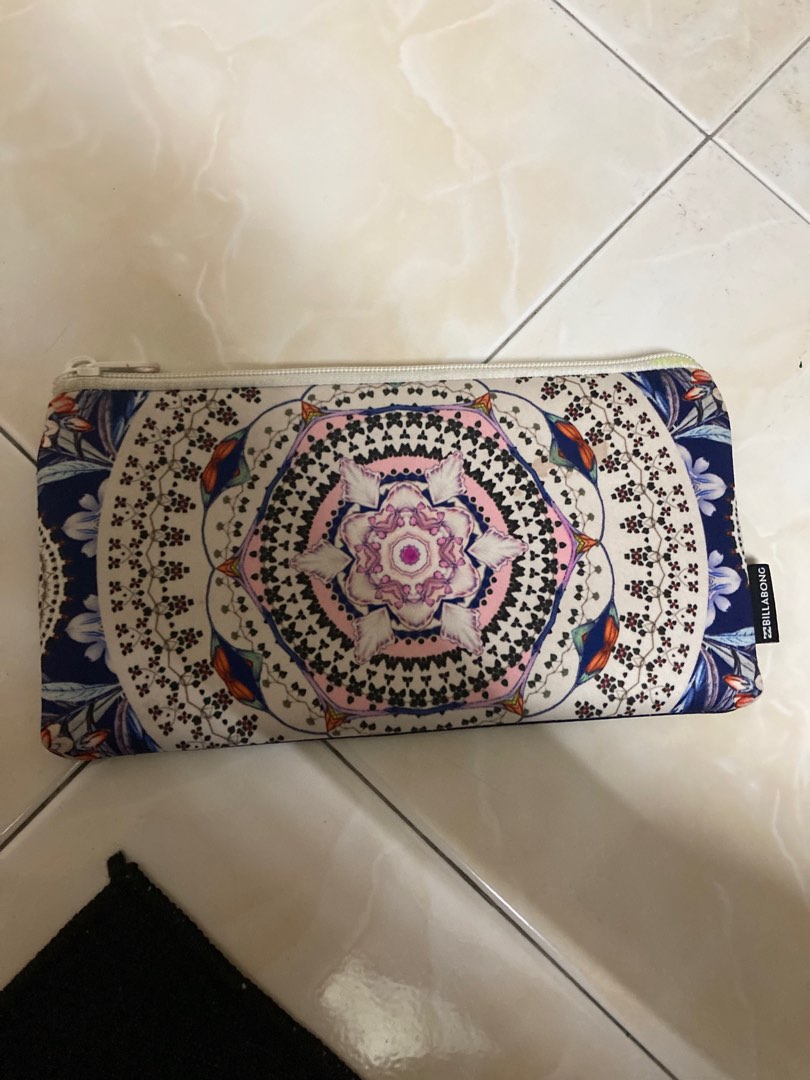 Billabong clutch hotsell
