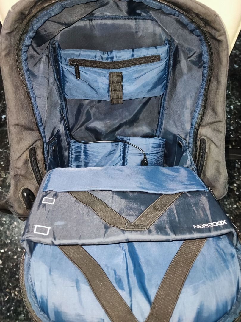 Bobby Anti Theft Backpack Original XD Design, Men's Fashion, Bags