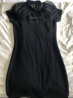Bodycon dress lacey off shoulder
