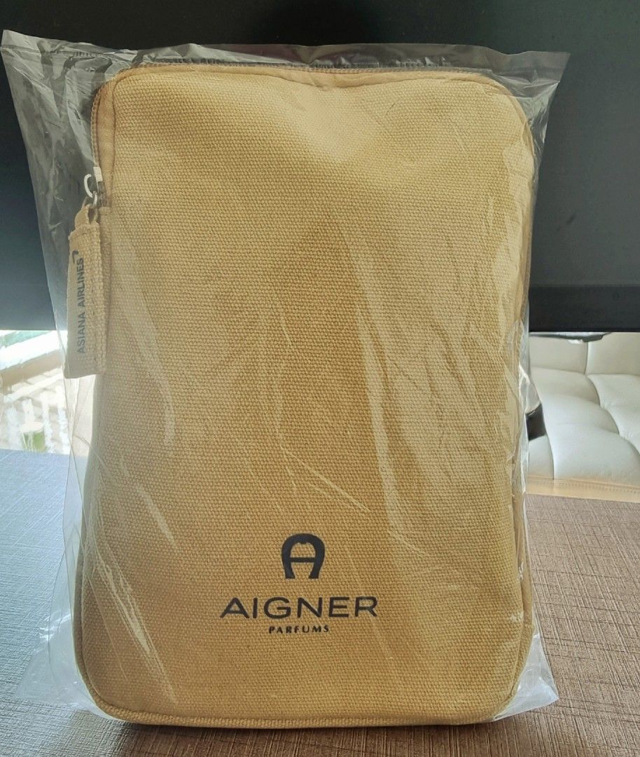 Brand New AIGNER Toiletries Pouch Hobbies Toys Travel